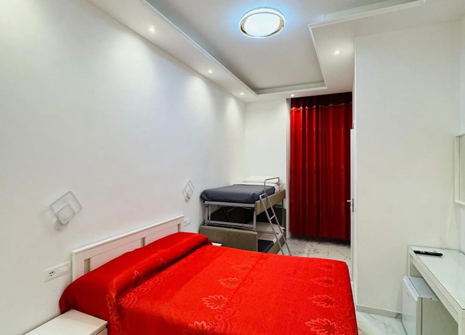 Guest house Casa Roma Hotel