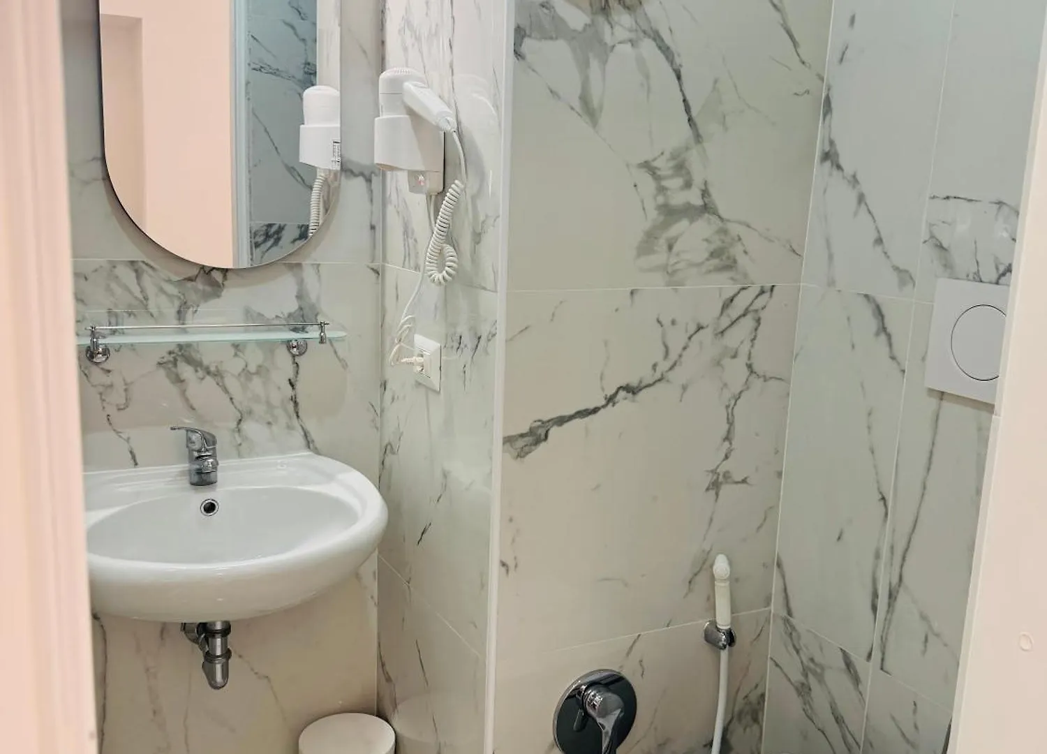 Hotel Casa Roma 0*, Rzym